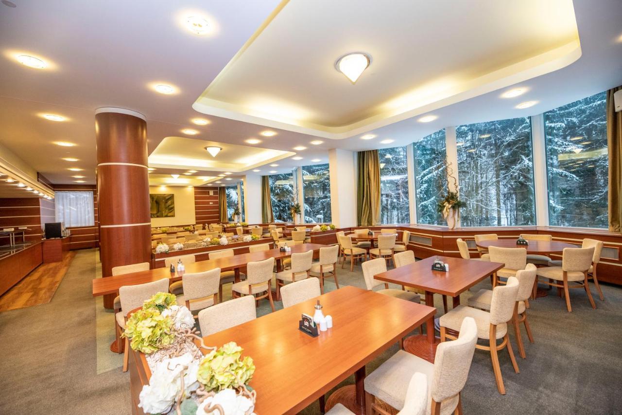 Interhotel Montana Špindlerŭv Mlýn Exterior foto